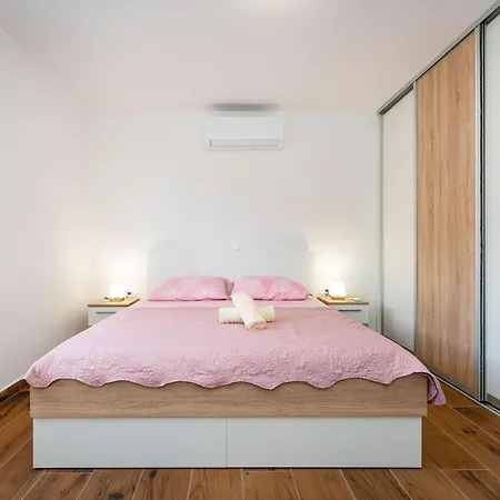 Cozy In With House Sea View Jasenice (Zadar)